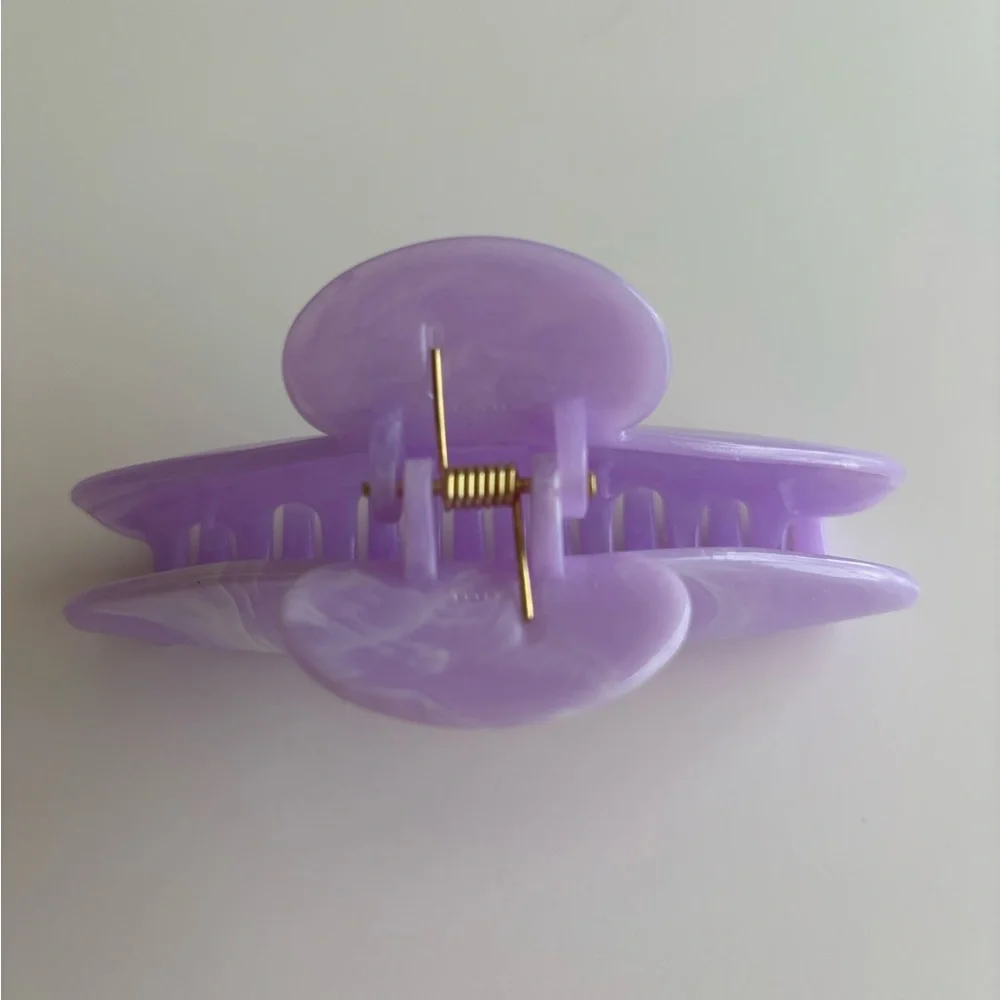 Lavender Marbled Hair Claw Clip